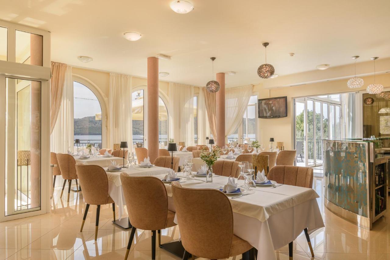 Villa Mediterana Seget Vranjica Ngoại thất bức ảnh