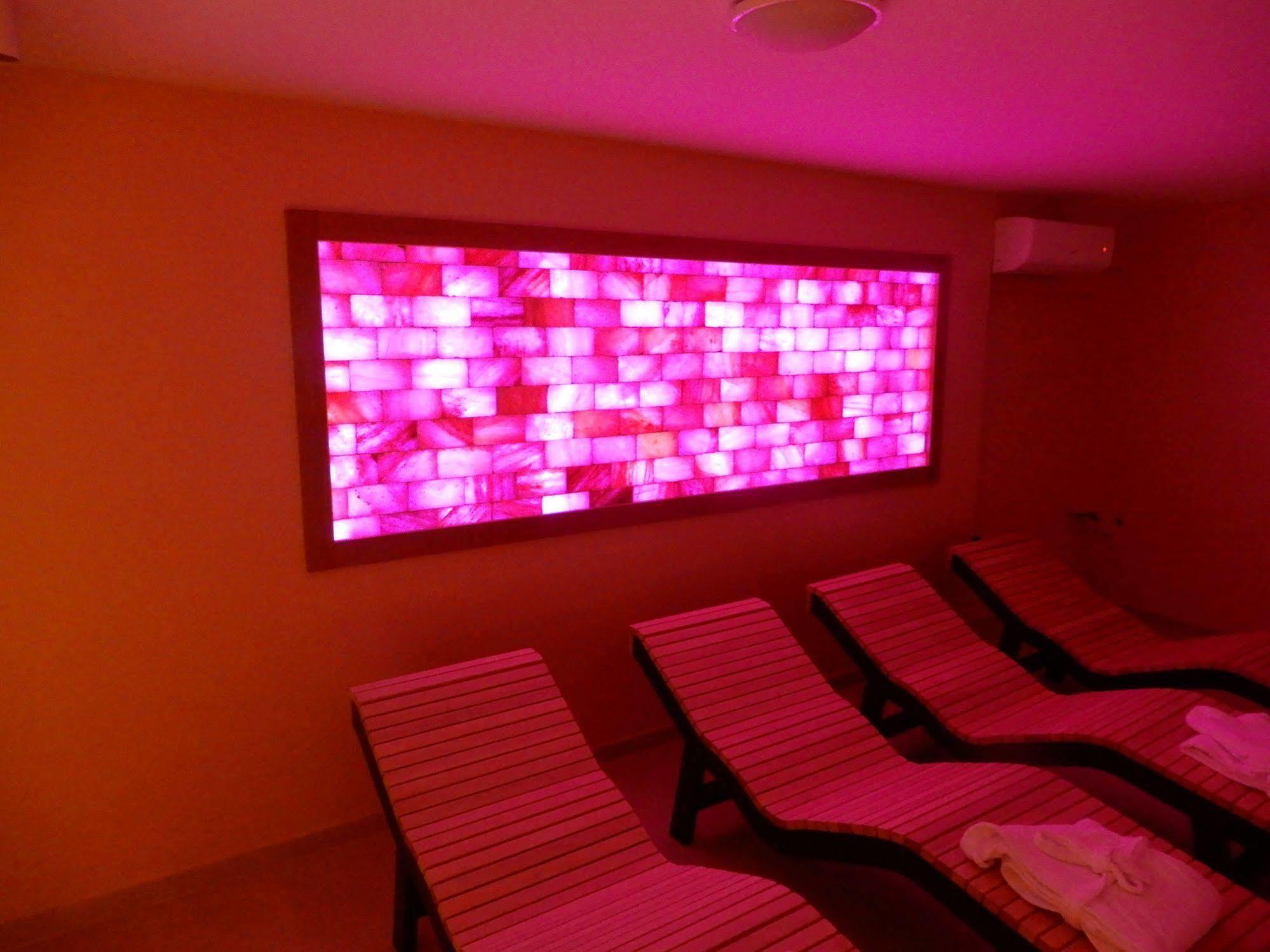 Villa Mediterana Seget Vranjica Ngoại thất bức ảnh
